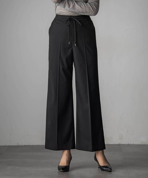 la.f…（ラエフ）の「【WEB限定】"ウエストゴムで快適"ワイドパンツ≪洗濯機で洗える≫（その他パンツ・レディース・キャメル/ブラック系その他/ブラック・11号/9号/7号）」の4枚目の写真