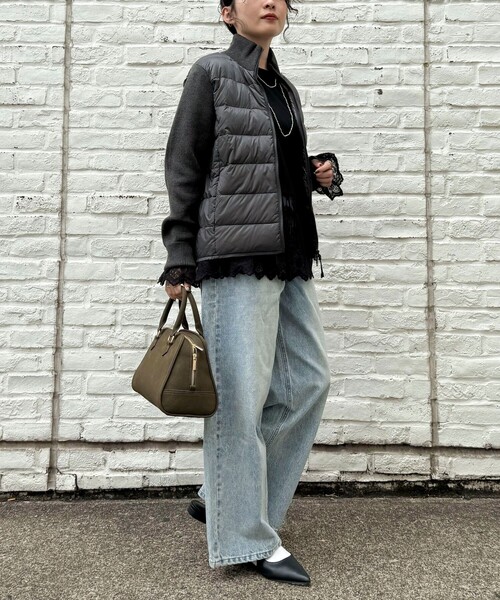 fredy emue（フレディエミュ）の「【TAION/タイオン】別注HI NECK DOWN JACKET+SLEEVE KNIT（ダウンジャケット/コート・レディース・チャコールグレー/オフホワイト/ブラウン系その他/ブラック・38）」の9枚目の写真