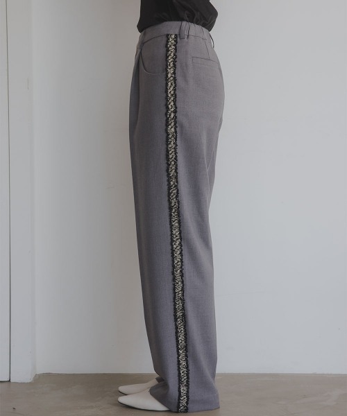 slattgir(スラットジール)の「高身長 サイドツイードラインワイドパンツ(トールサイズ)Essenave(その他パンツ・レディース・ブラック/グレー・TM/TL/TLL/T3L)」の16枚目の写真