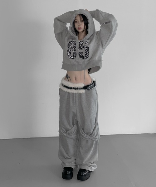 THEAIRTOWN（ジエアタウン）の「leo maca hoodie（パーカー・レディース・ブラック/グレー/ネイビー・FREE）」の14枚目の写真