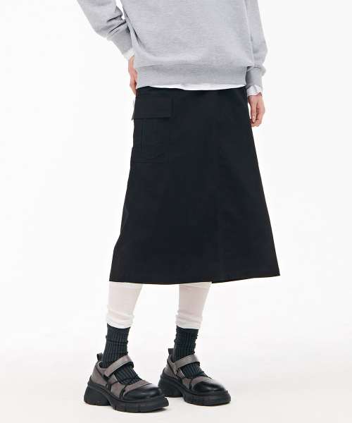 CHASECULT(チェイスカルト)の「女性ストレッチカーゴスカート - ブラック(スカート・レディース・ブラック・70/67)」の4枚目の写真