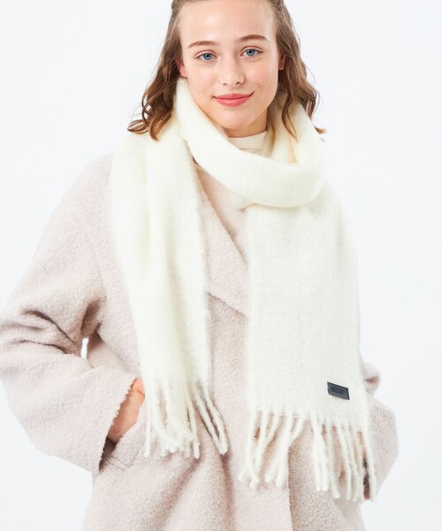 MACKINTOSH PHILOSOPHY（ﾏｯｷﾝﾄｯｼｭ ﾌｨﾛｿﾌｨｰ）の「モヘヤミックスマフラー（マフラー・レディース・ピンク系その他2/オフホワイト・FREE）」の2枚目の写真