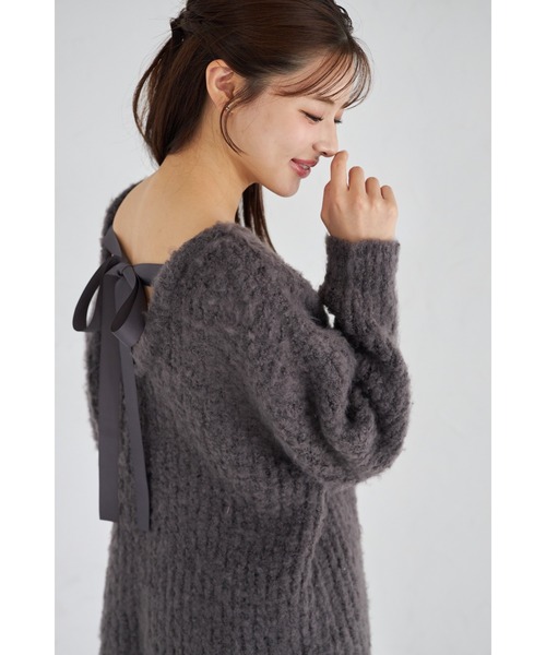 tocco closet(トッコ クローゼット)の「【ZOZO限定】バッグリボンブラッシュシャギーニットトップス(ニット/セーター・レディース・チャコールグレー/ベージュ・M)」の5枚目の写真