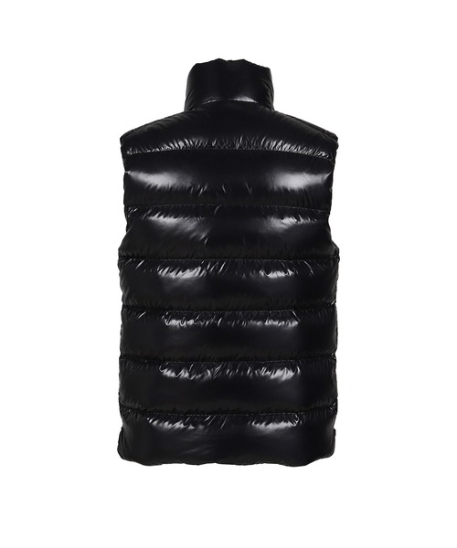 MONCLER(モンクレール)の「TIBB VEST(ベスト・メンズ・ブラック・1/2/3/4/5/6)」の2枚目の写真