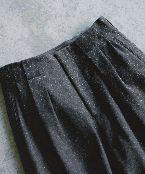 LIDNM（リドム）の「SILK NEP WOOL PANTS（スラックス・メンズ・グレー系その他・MEDIUM/LARGE）」の12枚目の写真
