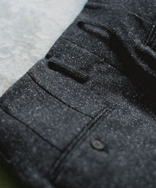 LIDNM（リドム）の「SILK NEP WOOL PANTS（スラックス・メンズ・グレー系その他・MEDIUM/LARGE）」の16枚目の写真