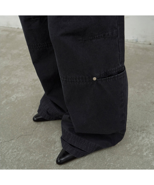 LCDC TM(エルシーディーシーティーエム)の「WASHED STRING WIDE-LEG TROUSERS (DARK GREY)(その他パンツ・レディース・ダークグレー・MEDIUM/SMALL)」の8枚目の写真