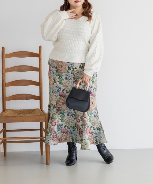CLETTE(クレット)の「CLETTEオリジナルリボンヤーン使いニットプルオーバー(ニット/セーター・レディース・オフホワイト/ブラック/その他・LL/3L/4L)」の6枚目の写真