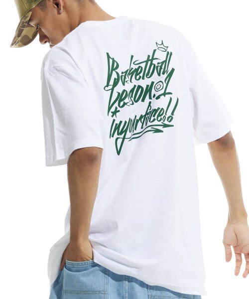CREAM SODA LAB(クリームソーダラボ)の「バスケットボールレッスン.1 半袖Tシャツ ホワイト グリーン(Tシャツ/カットソー・レディース・その他・LARGE/MEDIUM/X-LARGE/XX-LARGE)」の1枚目の写真