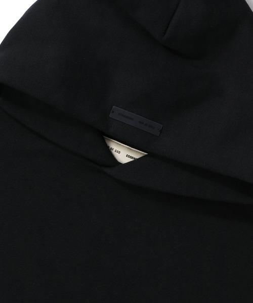 FOG ESSENTIALS（エフオージーエッセンシャルズ）の「ESSENTIALS Classic Fit Fleece Hoodie　エッセンシャルズ（パーカー・メンズ・ブラック系その他・SMALL/MEDIUM/LARGE/X-SMALL）」の3枚目の写真