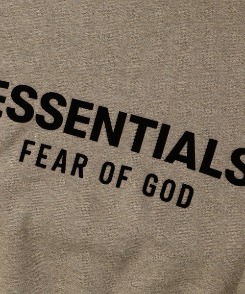 FOG ESSENTIALS（エフオージーエッセンシャルズ）の「ESSENTIALS Classic Fit Fleece Hoodie　エッセンシャルズ（パーカー・メンズ・ブラック系その他・SMALL/MEDIUM/LARGE/X-SMALL）」の7枚目の写真
