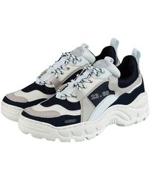 23.65（イーシプサムチョンユクオ）の「V2 MULTI（スニーカー）」