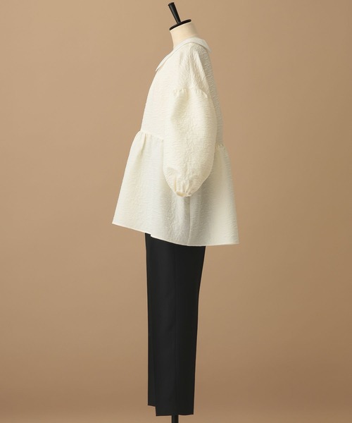 A part by（アパートバイ）の「【セレモニー】C*ジャガードブラウスセットアップ（スーツセット・レディース・アイボリー/ネイビー・MEDIUM/SMALL）」の3枚目の写真