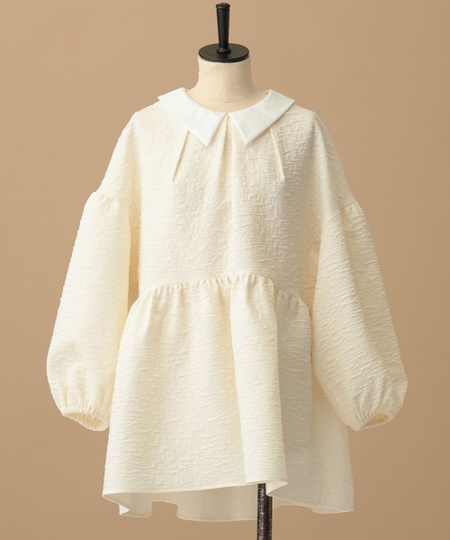 A part by（アパートバイ）の「【セレモニー】C*ジャガードブラウスセットアップ（スーツセット・レディース・アイボリー/ネイビー・MEDIUM/SMALL）」の5枚目の写真