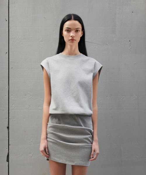 ERA(エラ)の「WOMEN FITTED SLEEVELESS TUCK DRESS - WHITE MELANGE(ワンピース・レディース・その他・OS)」の1枚目の写真