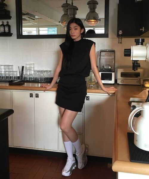 ERA(エラ)の「WOMEN FITTED SLEEVELESS TUCK DRESS - WHITE MELANGE(ワンピース・レディース・その他・OS)」の8枚目の写真