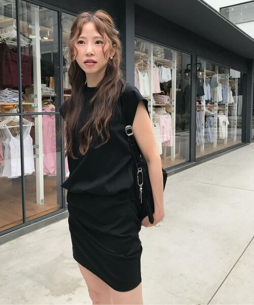 ERA(エラ)の「WOMEN FITTED SLEEVELESS TUCK DRESS - WHITE MELANGE(ワンピース・レディース・その他・OS)」の10枚目の写真