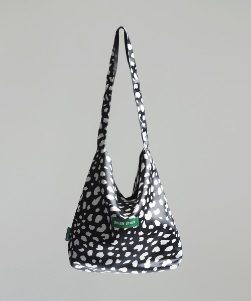 GREEN STUFF(グリーンスタッフ)の「seem full bag 62 - silky leopard black(エコバッグ/サブバッグ・レディース・その他・FREE)」の3枚目の写真