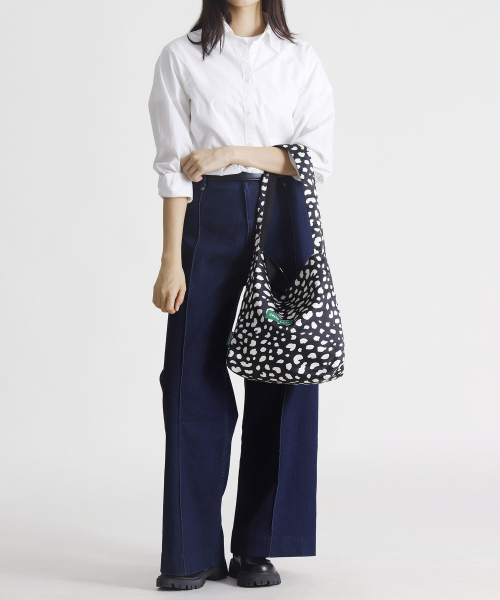 GREEN STUFF(グリーンスタッフ)の「seem full bag 62 - silky leopard black(エコバッグ/サブバッグ・レディース・その他・FREE)」の8枚目の写真