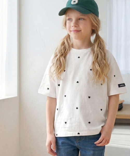 Java(ジャバ)の「【キッズ】《JaVaジャバコラボ》親子お揃い リンクコーデできちゃう!ミニハート刺繍Tシャツ(半袖)(Tシャツ/カットソー・キッズ・ホワイト×レッド/ホワイト×ブラック/ネイビー・100/120/140/160)」の18枚目の写真
