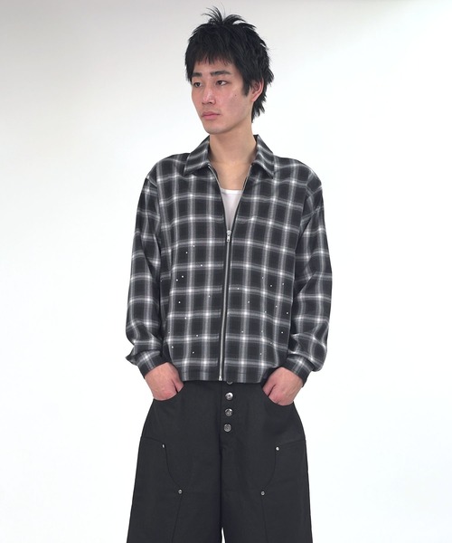 Starting Over(スターティングオーバー)の「scattered rhinestone ombre check zip up shirt jacket/ラインストーン オンブレチェック ジップアップ シャツジャケット 短丈 シャツ/ハリントンジャケット(シャツ/ブラウス・メンズ・ブラック・M/L)」の16枚目の写真