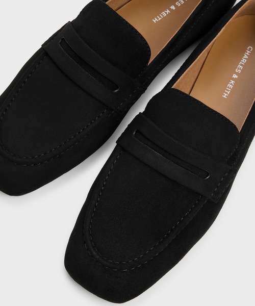 CHARLES & KEITH(チャールズ & キース)の「ペニーローファー(ローファー・レディース・ダークブラウン/ブラック系その他2・22.5cm/23cm/23.5cm/24.5cm/25cm/25.5cm)」の14枚目の写真
