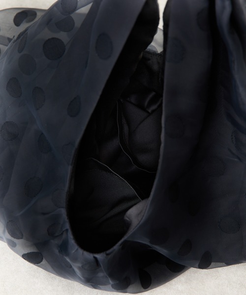 PAPILLONNER（パピヨネ）の「チュールトライアングルバッグ（トートバッグ・レディース・ブラック系その他/ブラック・FREE）」の11枚目の写真