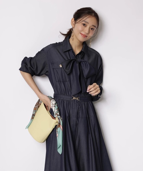 JUSGLITTY ジャスグリッティー ボウタイゆるワンピース M ゆったり 黒 JUSGLITTY（ジャスグリッティー）の「2WAYボウタイシャツ
