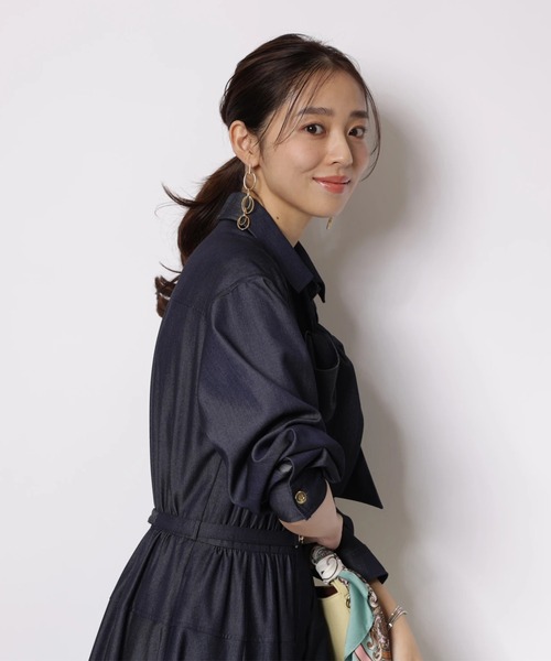 JUSGLITTY（ジャスグリッティー）の「2WAYボウタイシャツ