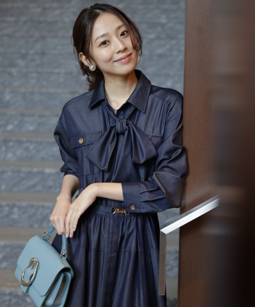 JUSGLITTYジャスグリッティー　ワンピース JUSGLITTY（ジャスグリッティー）の「2WAYボウタイシャツ