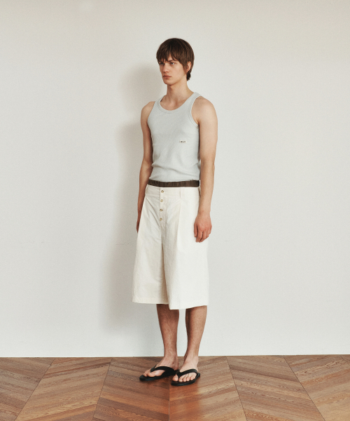 HEUTE（ホイテ）の「HET RIBBED SLIM SLEVELESS TOP (LIGHT GREY)（Tシャツ/カットソー・メンズ・ライトグレー・M/L）」の3枚目の写真
