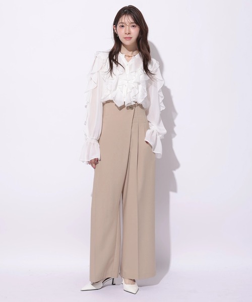 Rirandture(リランドチュール)の「レースフリルブラウス(シャツ/ブラウス・レディース・ライトイエロー/オフホワイト/ブルー系その他3・2)」の4枚目の写真