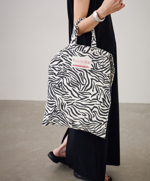 FRAMeWORK（フレームワーク）の「≪追加≫YA GOOD IDEAS BIG TAG FABRIC トート（トートバッグ・レディース・ベージュ/ホワイト・FREE）」の3枚目の写真