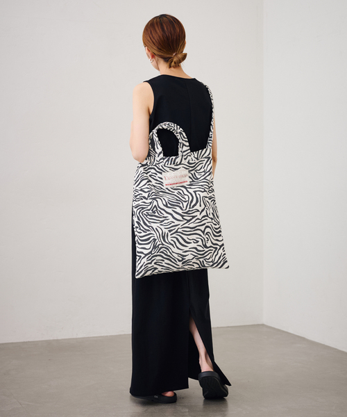 FRAMeWORK（フレームワーク）の「≪追加≫YA GOOD IDEAS BIG TAG FABRIC トート（トートバッグ・レディース・ベージュ/ホワイト・FREE）」の6枚目の写真