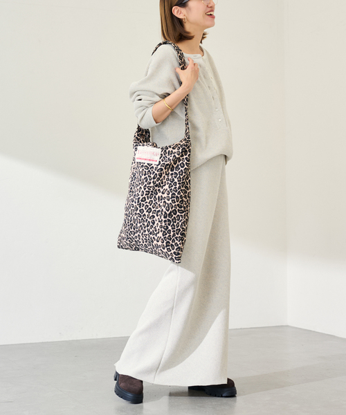 FRAMeWORK（フレームワーク）の「≪追加≫YA GOOD IDEAS BIG TAG FABRIC トート（トートバッグ・レディース・ベージュ/ホワイト・FREE）」の14枚目の写真