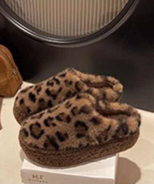 Ritzy（リッツィー）の「もこもこサンダル（サンダル・レディース・ブラック/レオパード・36/37/38/39）」の8枚目の写真