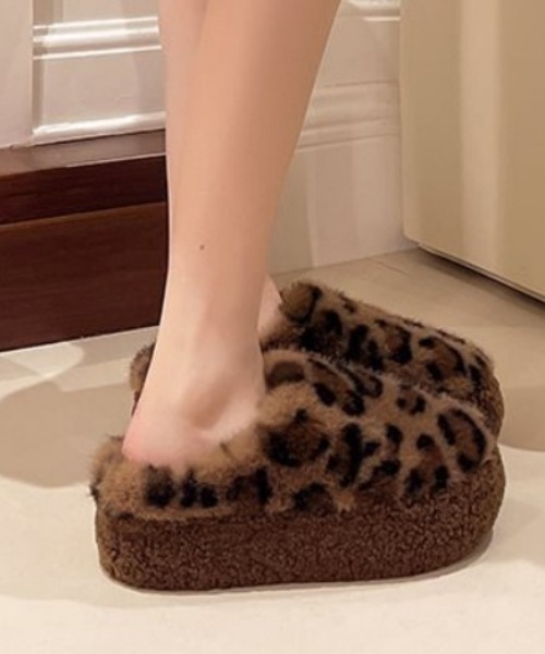 Ritzy（リッツィー）の「もこもこサンダル（サンダル・レディース・ブラック/レオパード・36/37/38/39）」の6枚目の写真