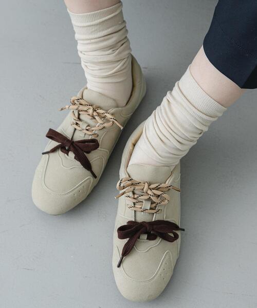 SENSE OF PLACE by URBAN RESEARCH（センスオブプレイスバイアーバンリサーチ）の「【S~Lサイズ/軽量】ツインコードフラットスニーカー（スニーカー・レディース・ベージュ/ピンク/ブラック・MEDIUM/SMALL/LARGE）」の14枚目の写真
