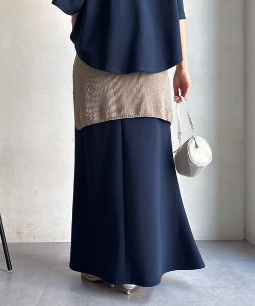 DouDou（ドゥドゥ）の「【セットアップ可能】マーメイドカットフレアスカート（スカート・レディース・ネイビー/グレイッシュベージュ/グレー・FREE）」の7枚目の写真