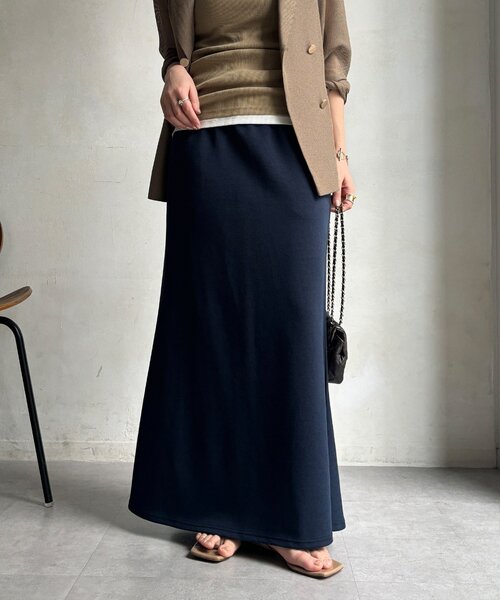 DouDou（ドゥドゥ）の「【セットアップ可能】マーメイドカットフレアスカート（スカート・レディース・ネイビー/グレイッシュベージュ/グレー・FREE）」の13枚目の写真