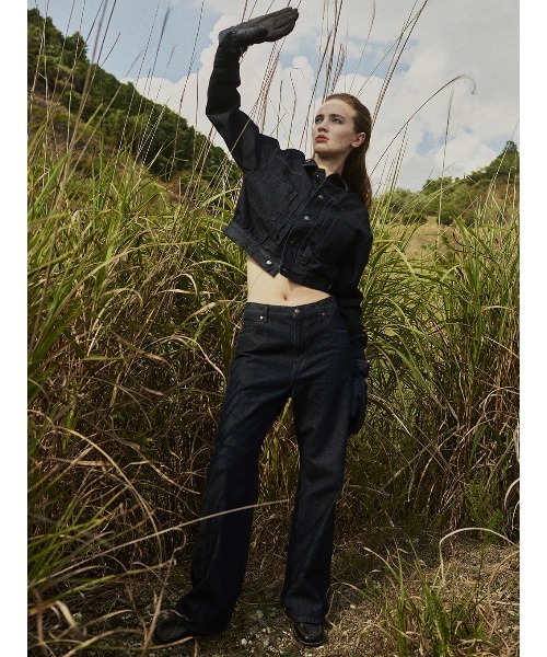 ELCHELE(エルチェレ)の「LOW WAIST E17 DENIM(デニムパンツ・レディース・インディゴブルー・26inch/25inch/24inch)」の3枚目の写真