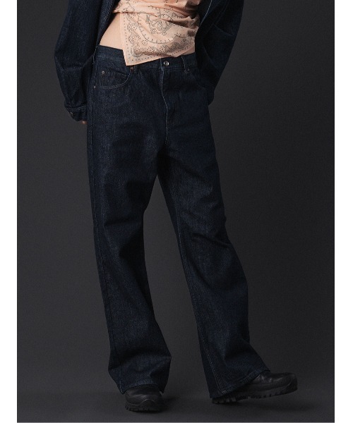 ELCHELE(エルチェレ)の「LOW WAIST E17 DENIM(デニムパンツ・レディース・インディゴブルー・26inch/25inch/24inch)」の4枚目の写真