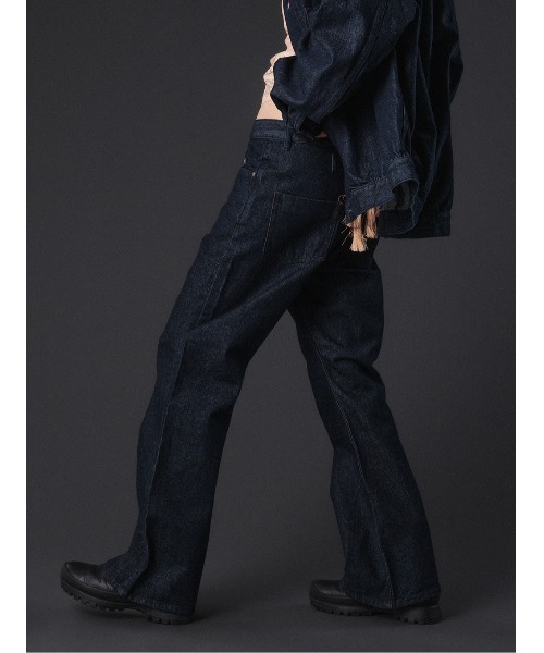 ELCHELE(エルチェレ)の「LOW WAIST E17 DENIM(デニムパンツ・レディース・インディゴブルー・26inch/25inch/24inch)」の6枚目の写真