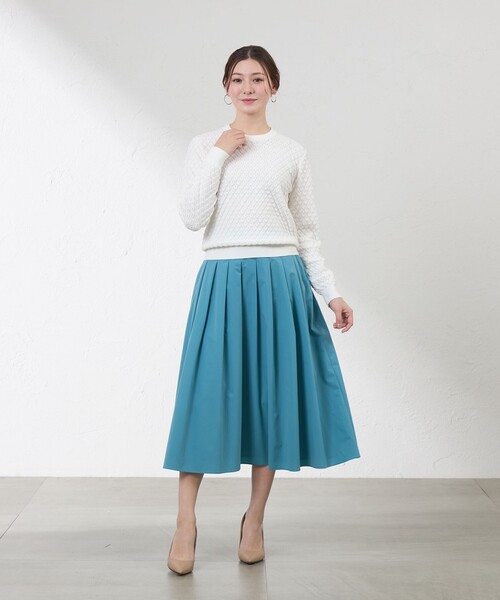 amaca（アマカ）の「バルキーストレッチ編み柄ニット（ニット/セーター・レディース・ダークネイビー/オレンジ/オフホワイト・38/40）」の9枚目の写真