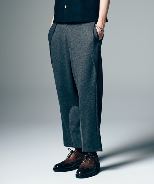 glamb（グラム）の「Waist Tuck Cropped Pants / ウエストタッククロップドパンツ（その他パンツ・メンズ・ブラック/グレー・S/M/L）」の7枚目の写真