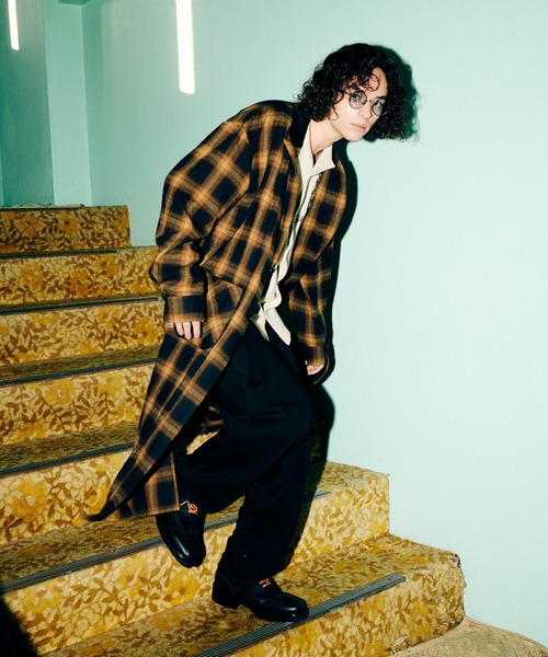 glamb（グラム）の「Waist Tuck Cropped Pants / ウエストタッククロップドパンツ（その他パンツ・メンズ・ブラック/グレー・S/M/L）」の16枚目の写真