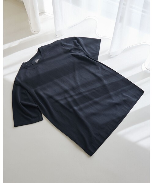 DESIGNWORKS(デザインワークス)の「リミットツイストニットTシャツ / 半袖ニット(ニット/セーター・メンズ・ブラック/グレイッシュベージュ/ネイビー/グリーン/スモークピンク・46/50/48)」の1枚目の写真