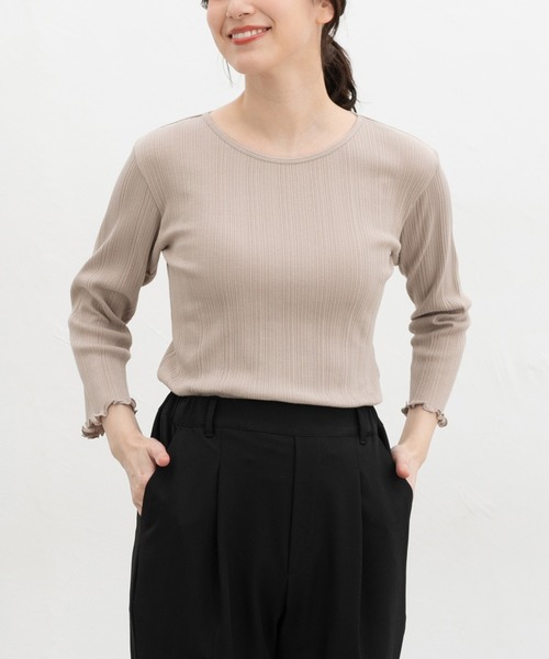 Honeys(ハニーズ)の「【UVカット】7分袖メロー使いテレコT(Tシャツ/カットソー・レディース・ピンク/ブラウン/ライトグリーン/グレイッシュベージュ/サックスブルー/ブラック/オフホワイト・L/LL/M/S)」の4枚目の写真