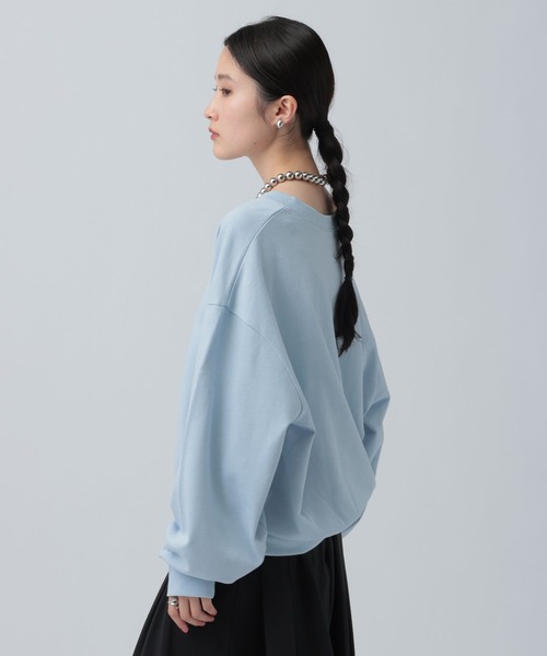 LEPSIM（レプシィム）の「Vネックアソート刺繍プルオーバー　639525（Tシャツ/カットソー・レディース・オフホワイト/チャコールグレー/ライトブルー・FREE）」の15枚目の写真