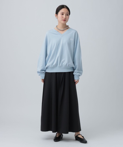 LEPSIM（レプシィム）の「Vネックアソート刺繍プルオーバー　639525（Tシャツ/カットソー・レディース・オフホワイト/チャコールグレー/ライトブルー・FREE）」の17枚目の写真